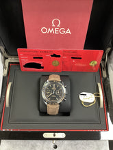 Load image into Gallery viewer, Omega Speedmaster Moonwatch Vintage Black Dark Side of the Moon (311.92.44.51.01.006)