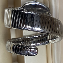 Load image into Gallery viewer, Bulgari Serpenti Tubogas Watch - LARGE (103434)