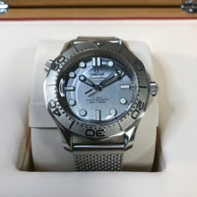 Load image into Gallery viewer, Omega Seamaster Diver Brushed Grey Dial  (210.30.42.20.06.002)