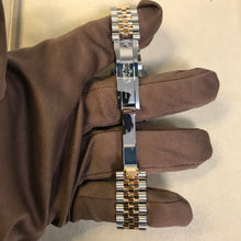 Load image into Gallery viewer, buckle_opened