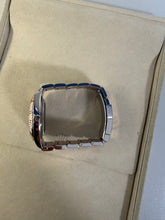 Load image into Gallery viewer, left