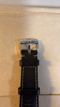 Load image into Gallery viewer, buckle_closed