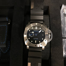 Load image into Gallery viewer, Submersible Automatic Black Dial 42 mm (PAM00973)