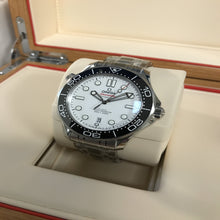 Load image into Gallery viewer, Omega Seamaster Diver 300M (210.30.42.20.04.001)