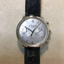 Load image into Gallery viewer, Glashütte Sixties Chronograph (1-39-34-03-22-04)