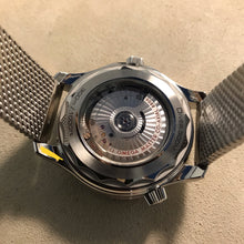 Load image into Gallery viewer, Seamaster Diver 300M (210.30.42.20.01.010)