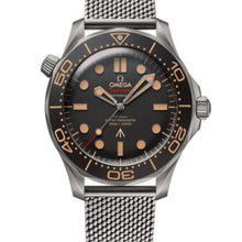 Load image into Gallery viewer, Omega Seamaster Diver James Bond No Time to Die 007(210.90.42.20.01.001)