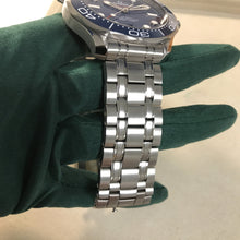Load image into Gallery viewer, Seamaster Diver 300M Blue Dial  (210.30.42.20.03.001)