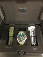 Load image into Gallery viewer, Submersible QuarantaQuattro eSteel™ Verde (PAM01287)