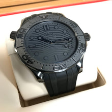 Load image into Gallery viewer, Omega Seamaster Diver 300 M Black (210.92.44.20.01.003)