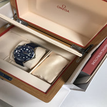 Load image into Gallery viewer, Omega Seamaster Diver 300M 21032422003001