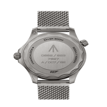 Load image into Gallery viewer, Omega Seamaster Diver James Bond No Time to Die 007(210.90.42.20.01.001)