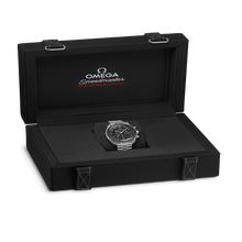 Load image into Gallery viewer, Omega Speedmaster Moonwatch Professional Chronograph (310.30.42.50.01.002)