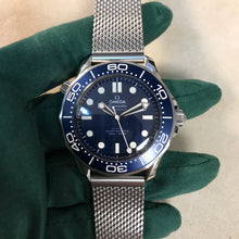 Load image into Gallery viewer, James Bond 60th Anniversary Seamaster Diver 300M (210.30.42.20.03.002)
