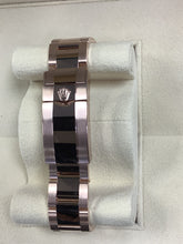 Load image into Gallery viewer, Daytona 40mm Rose Gold Stick Dial (126505-0001)
