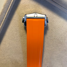 Load image into Gallery viewer, Omega Seamaster Diver 300M Orange Strap (210.32.42.20.01.006)
