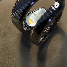 Load image into Gallery viewer, Bulgari Serpenti Tubogas (101817)
