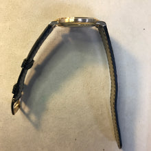 Load image into Gallery viewer, right
