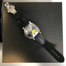 Load image into Gallery viewer, back
