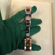 Load image into Gallery viewer, buckle_opened
