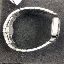 Load image into Gallery viewer, Cartier Santos de Cartier Watch - MEDIUM (WSSA0061)
