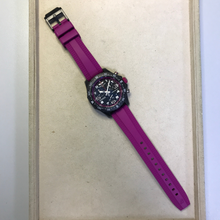 Load image into Gallery viewer, wrist_shot
