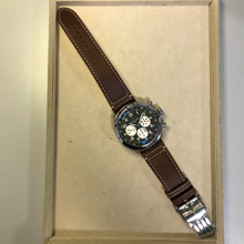 Load image into Gallery viewer, wrist_shot
