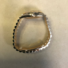 Load image into Gallery viewer, right
