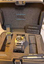 Load image into Gallery viewer, Submersible Automatic Black Dial 42 mm (PAM00973)
