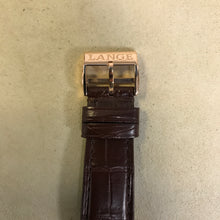 Load image into Gallery viewer, buckle_opened
