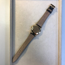Load image into Gallery viewer, wrist_shot
