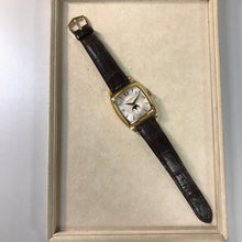 Load image into Gallery viewer, Patek Philippe - Gondolo (5135J-001)
