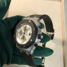 Load image into Gallery viewer, Royal Oak Offshore Chronograph 42mm (25940SK.OO.D002CA.02)
