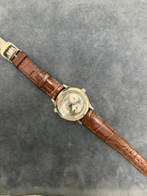 Load image into Gallery viewer, Jaeger-LeCoultre Master Geographic 38mm White Gold (142.2.92)
