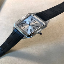 Load image into Gallery viewer, Cartier SANTOS-DUMONT WATCH (WSSA0022)
