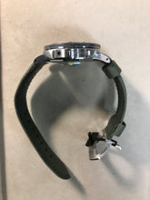 Load image into Gallery viewer, Submersible QuarantaQuattro eSteel™ Verde (PAM01287)

